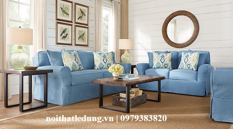 Màu xanh nước biển giúp không gian phòng khách tươi mát